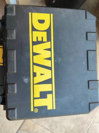 Taladro Dewalt DC981 12V