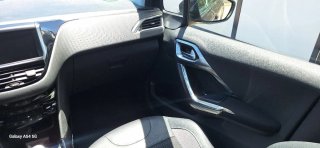 Peugeot 2008 2019