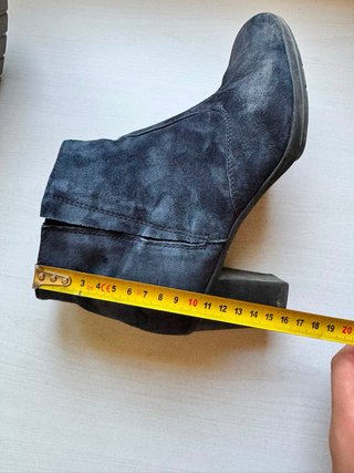 Botines de piel azul