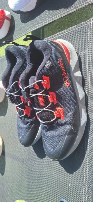 Bambas Columbia Trekking Gore-Tex Negras/Rojas
