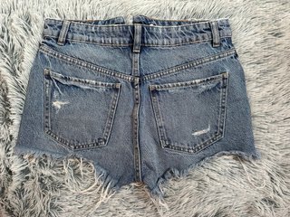 Shorts vaqueros Zara Talla 34