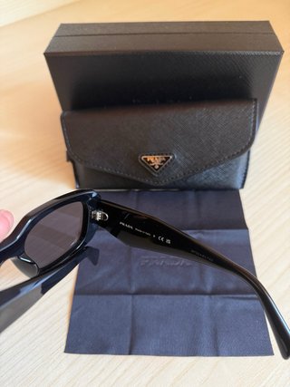 Occhiali da sole Prada neri