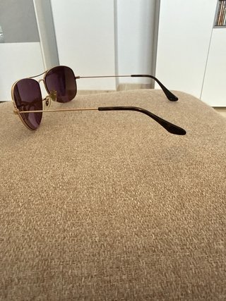 Gafas de sol Ray-Ban Aviator polarizadas doradas