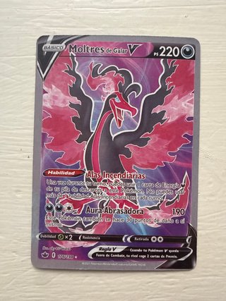 Carta Pokémon Moltres de Galar V 176/198