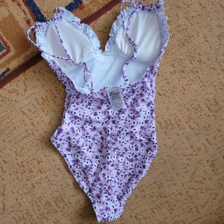 Bañador floral morado talla 36