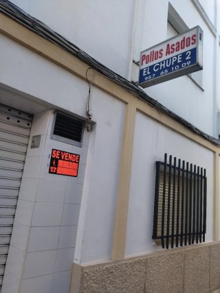 Negocio de asador de pollos con Local