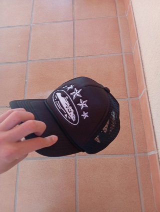 Gorra estilo Corteiz negra | Trucker | Nueva