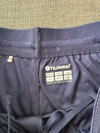 Pantalón corto Hummel Celta T.12