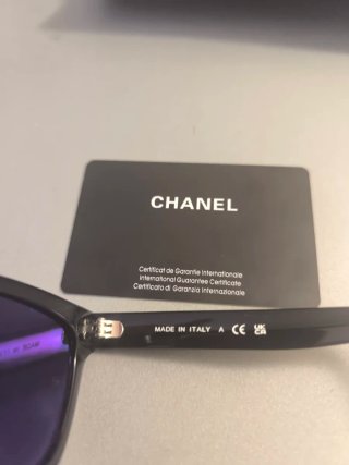 Gafas de sol Chanel Negras