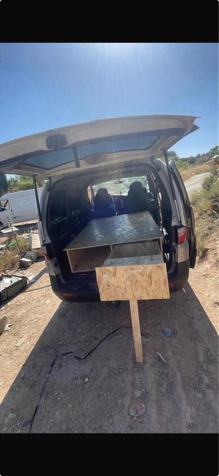 Hyundai H1 2004