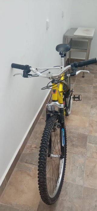 Bicicleta de Montaña Amarilla 26 pulgadas