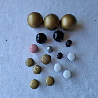 Lote 17 tiradores cerámica variados
