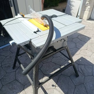 Mesa de corte con protector y aspiración