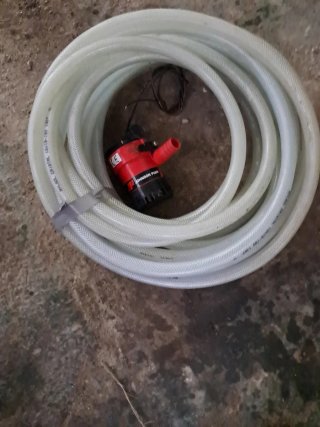 Bomba Achique Sumergible 12V L650