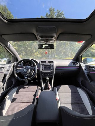 Volkswagen Golf r-line
