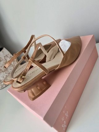 Zapatos Escalzia. N°39.