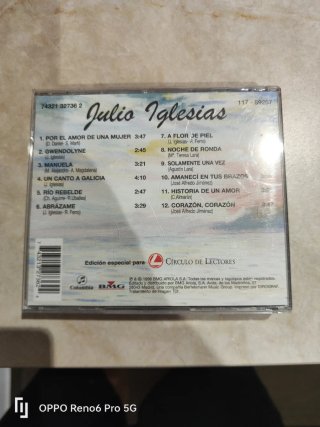 CDs Grandes Éxitos Amigos: Julio Iglesias, Rocío D