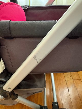 Bugaboo Camaleon Fucsia capazo + silla + extras
