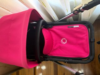 Bugaboo Camaleon Fucsia capazo + silla + extras