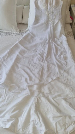 Vestido de Novia Blanco con Pedrería