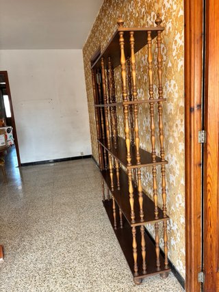 Estantería madera maciza balustres torneados