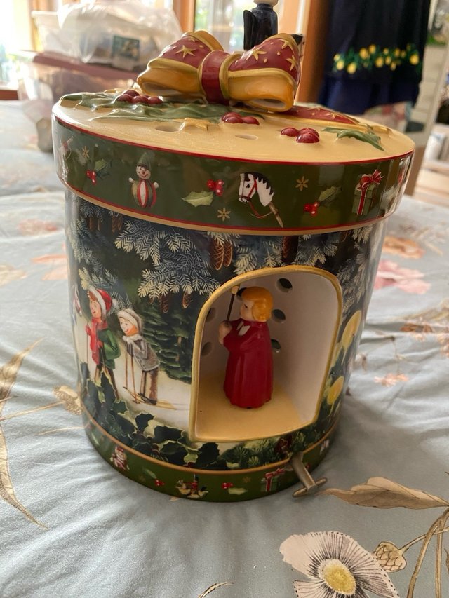 Caja Musical Villeroy & Boch