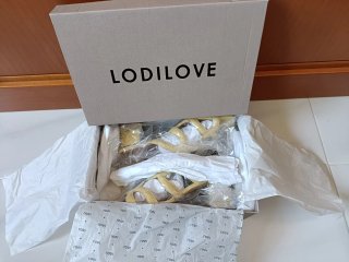 Sandalias tacón "Lodi" .Sin Usar