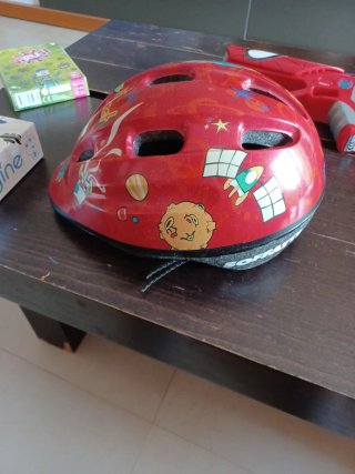Casco infantil para niños