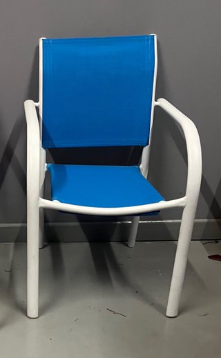 Silla infantil metal y tela azul