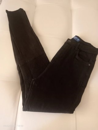 Pantalones Pull and Bear negros talla 38