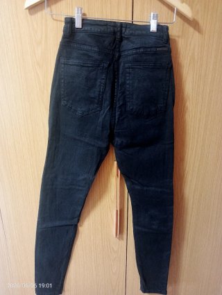 Pantalones Pull and Bear negros talla 38