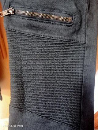 Pantalones Pull and Bear negros talla 38
