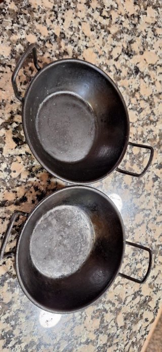 Juego 3 vasos, platito y 2 pelleritas