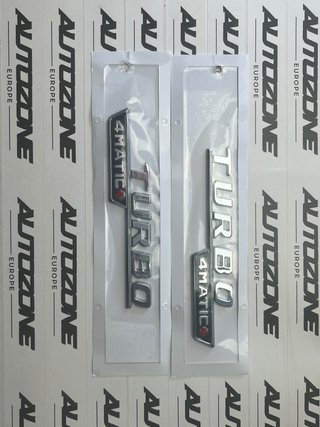 Emblema Mercedes Turbo 4MATIC+ cromado para aletas