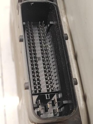 Seat 0281012318 centralita motor uce ibiza 313214