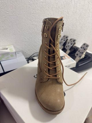 Botas Guess Talla 39 Beige/Marrón originales