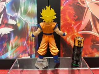 Figura gashapon Goku Super Saiyan