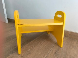 Taburete escalón madera Trogen amarillo