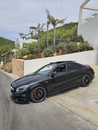 Mercedes-Benz Clase CLA 2015