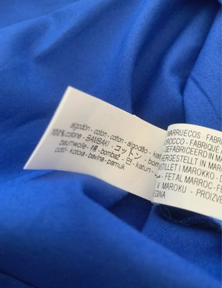Falda midi Zara. A estrenar.