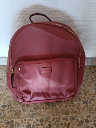 Mochila rosa mediana