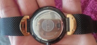 Reloj Tous Tour Negro y Dorado
