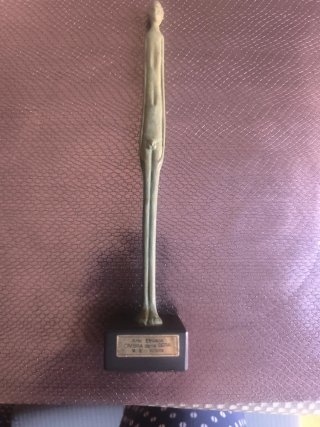 Figura de Bronce Estilo Etrusco