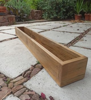 Jardinera / Centro de Mesa.Artesanal. Madera
