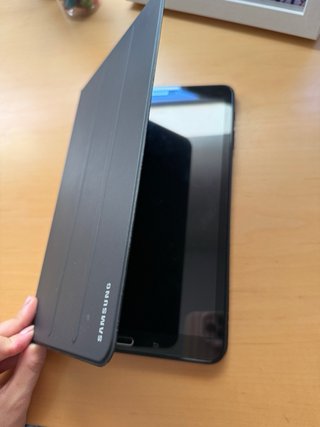 Tablet Samsung Galaxy Tab A Negra + funda