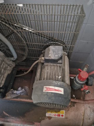 Compresor 270L Trifásico