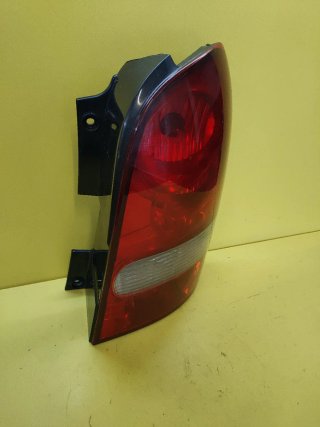 PILOTO TRASERO DERECHO SSANGYONG REXTON I