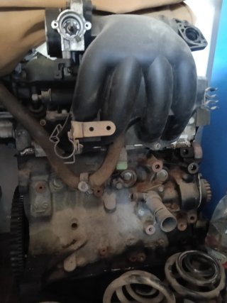 Motor Citroen Saxo 1.6 8v