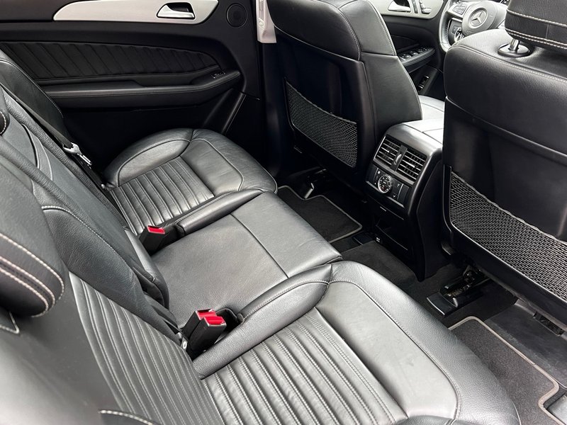 Mercedes-Benz GLS 2016, foto 12