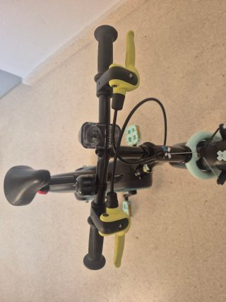 Bicicleta infantil 14 pulgadas  Btwin con ruedines